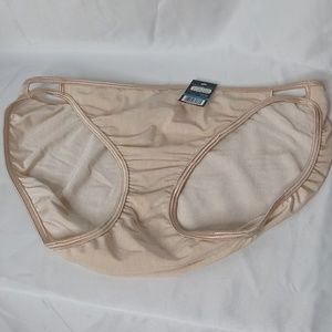 Plus size underwear for women